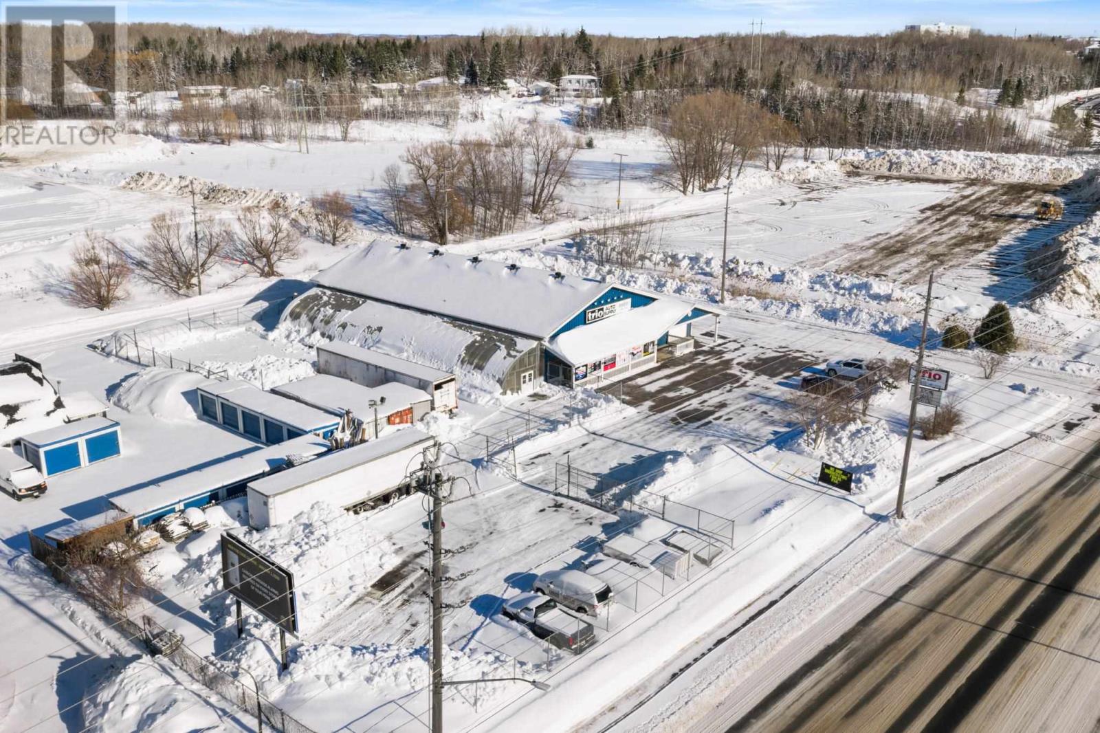 20 Second Lin E, Sault Ste. Marie, Ontario  P6C 2M6 - Photo 8 - SM260105