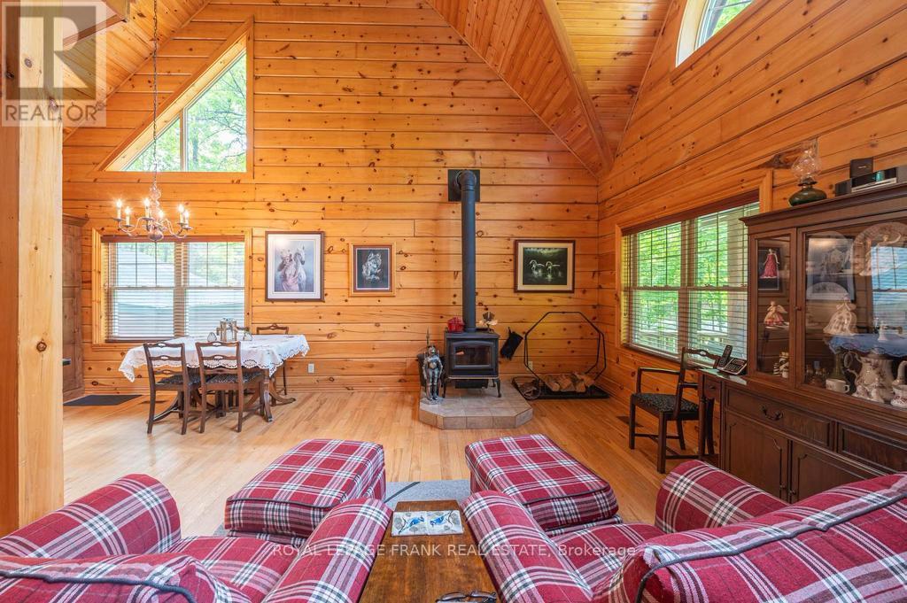 120 Sugarbush Crescent, Trent Lakes, Ontario  K0L 1J0 - Photo 12 - X12702576