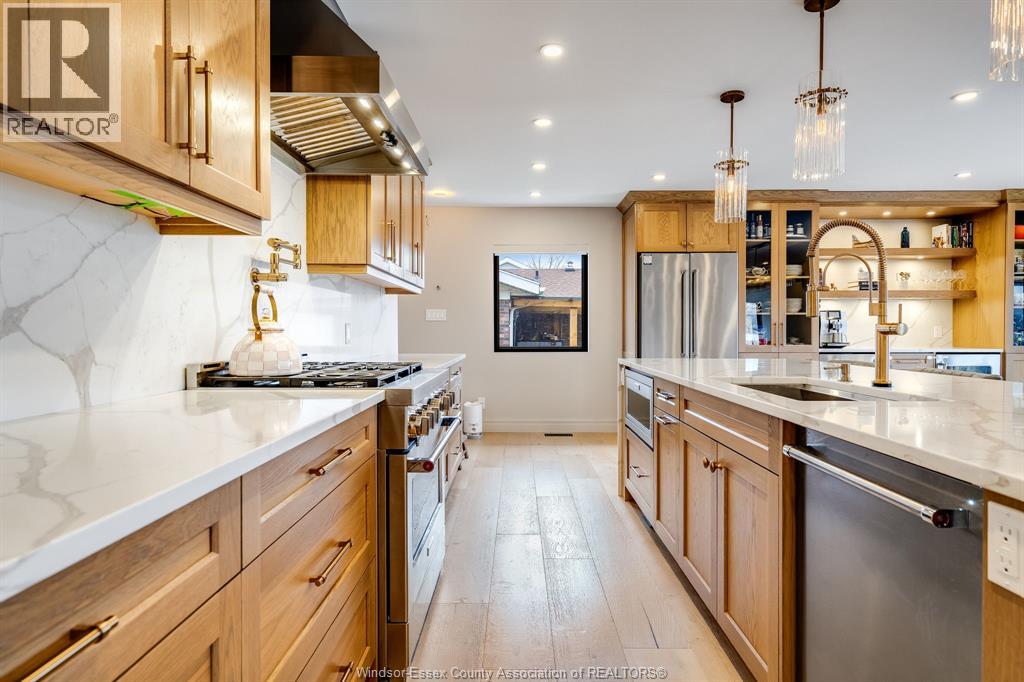 20 Elizabeth Crescent, Leamington, Ontario  N8H 4Y1 - Photo 10 - 26001049