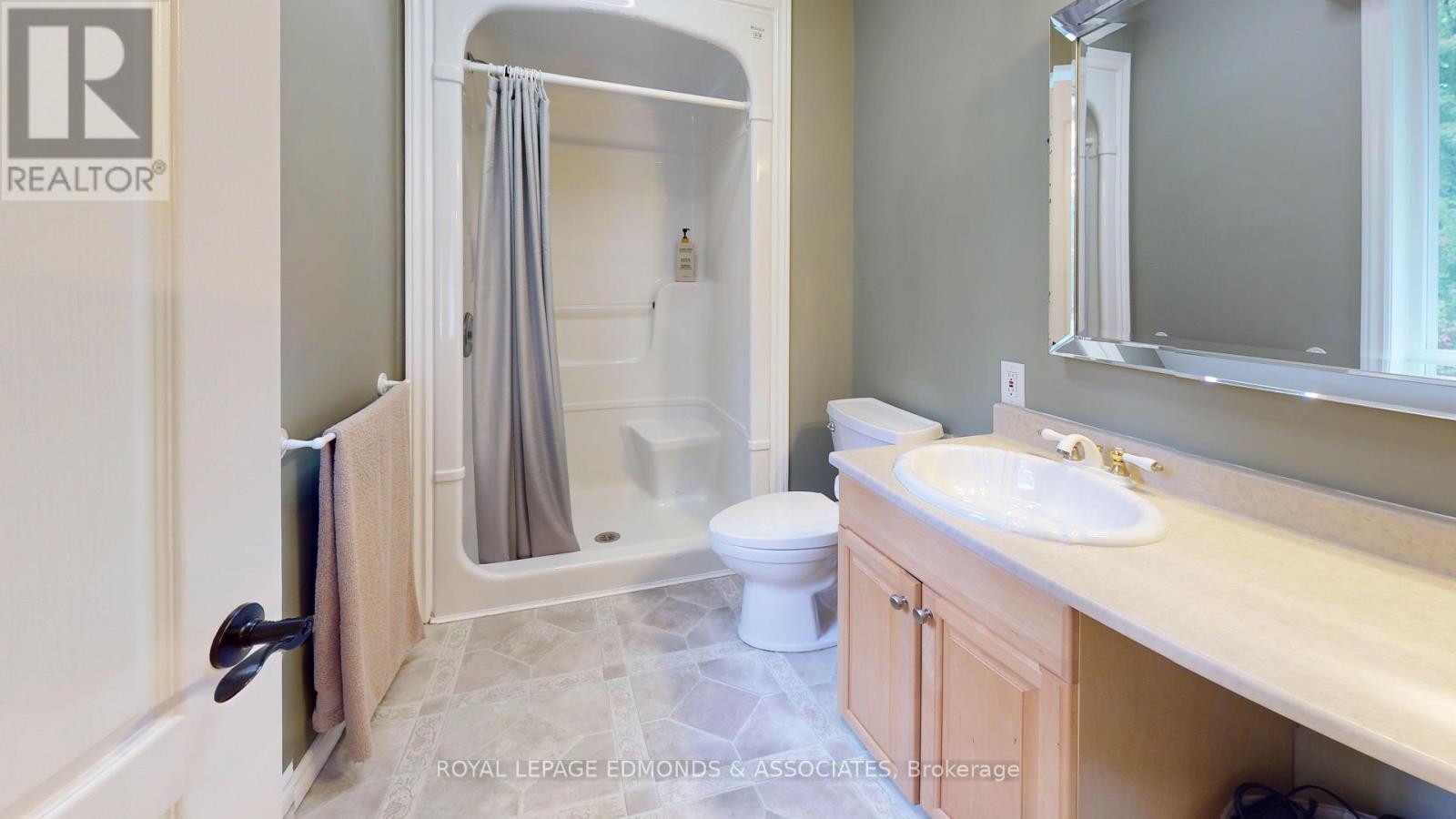 4 Steffen Street, Petawawa, Ontario  K8H 3L8 - Photo 21 - X12702440