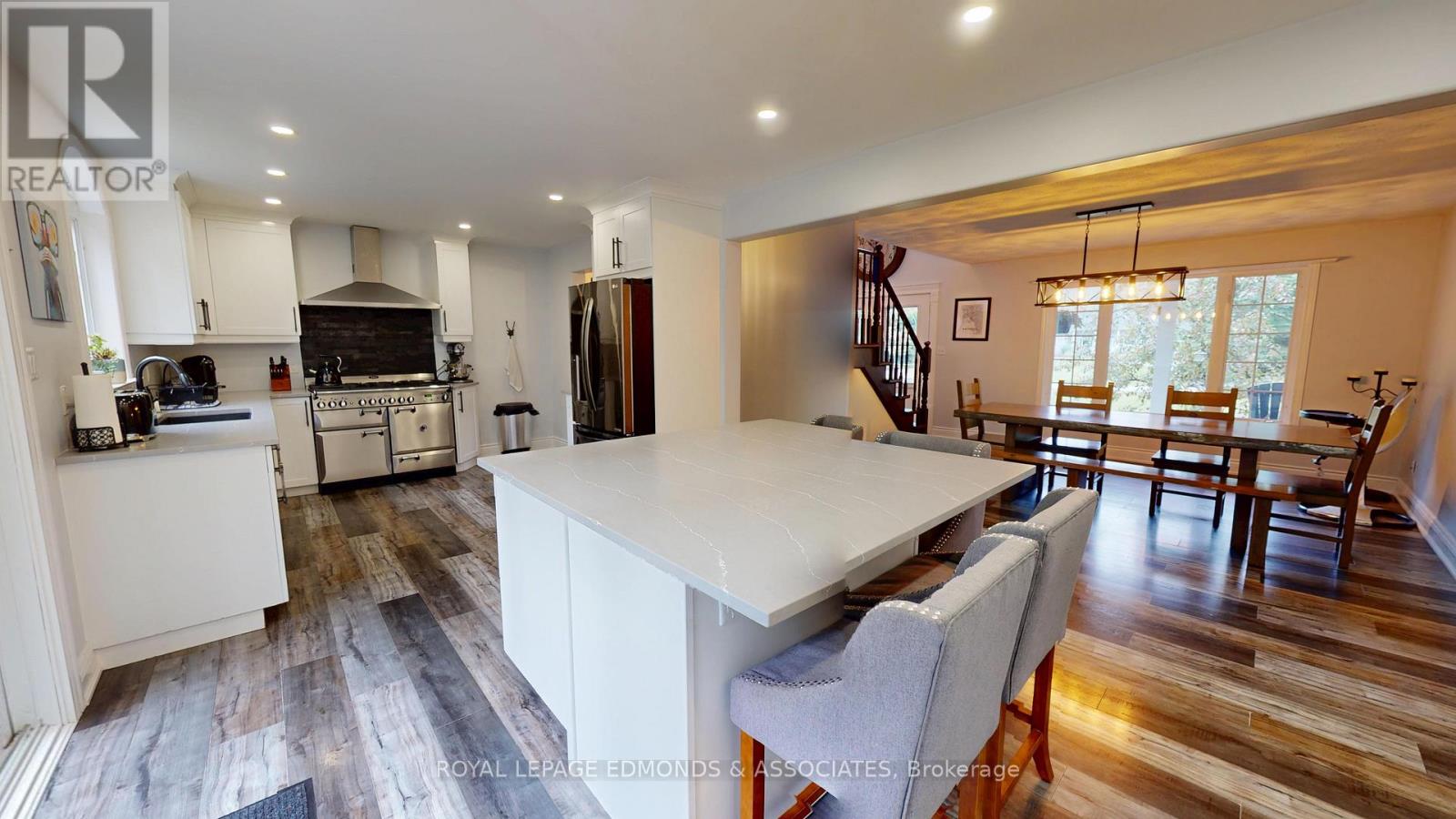 4 Steffen Street, Petawawa, Ontario  K8H 3L8 - Photo 8 - X12702440