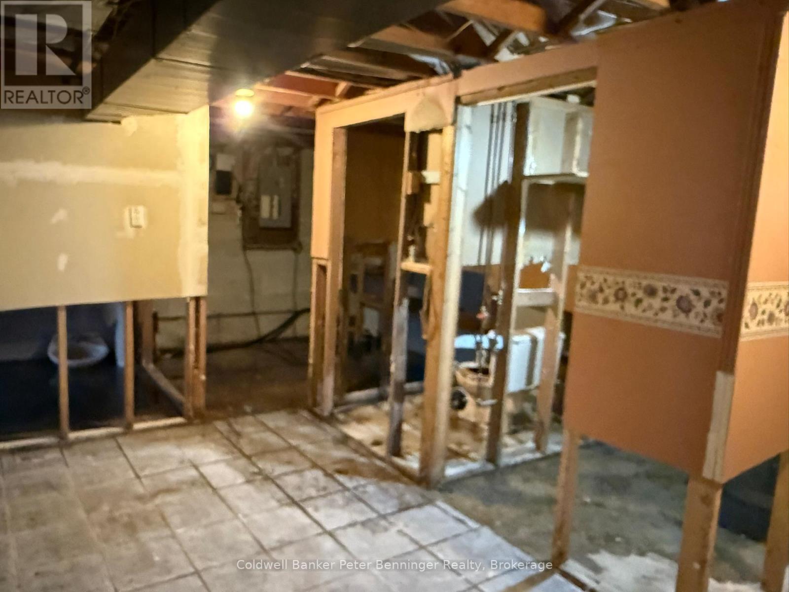 15 George Street, Brockton, Ontario  N0G 2V0 - Photo 16 - X12695718