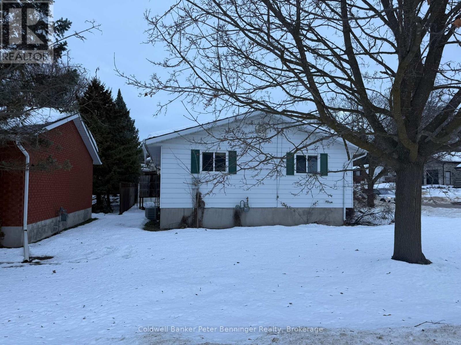 15 George Street, Brockton, Ontario  N0G 2V0 - Photo 22 - X12695718