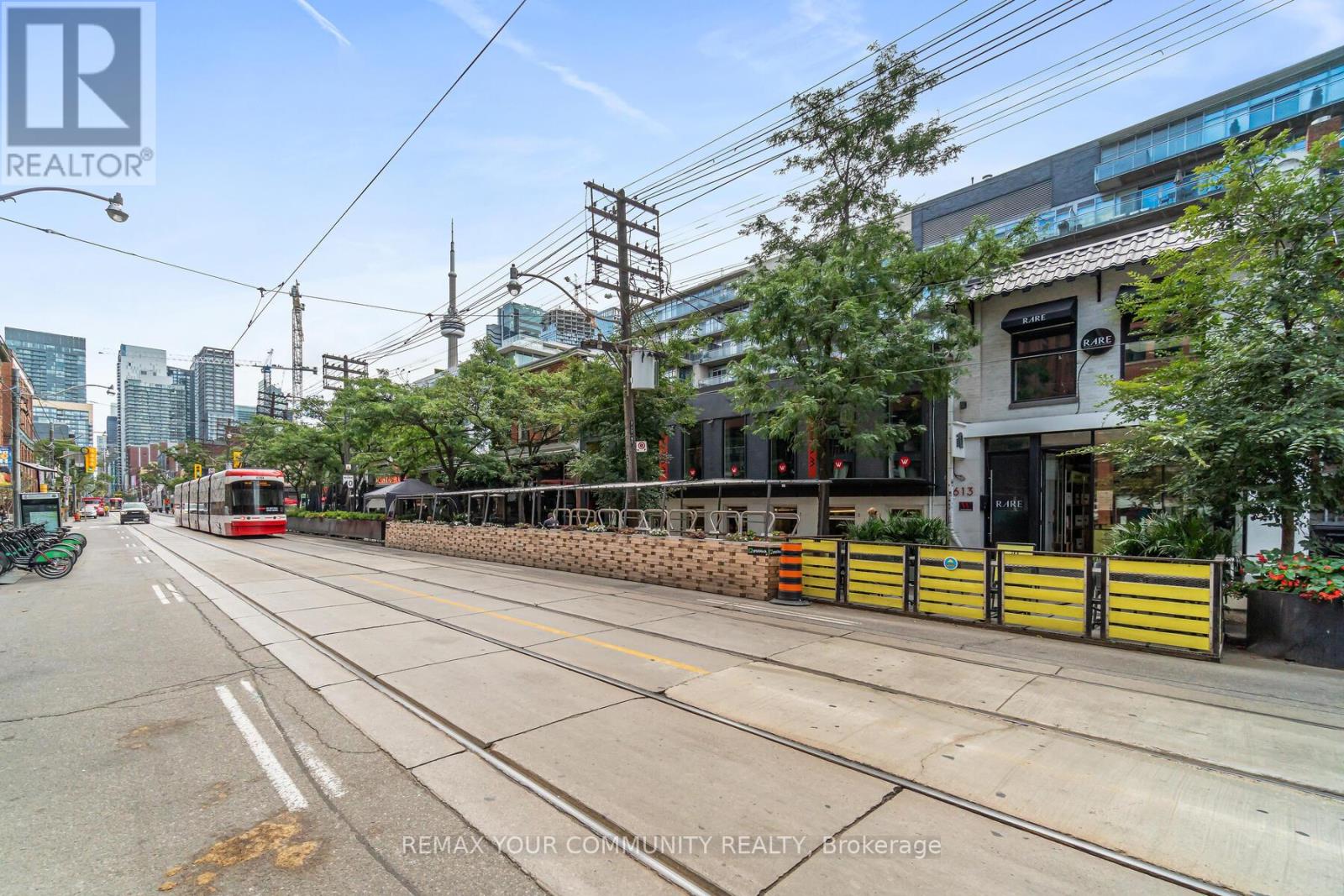 1518 - 525 Adelaide Street, Toronto, Ontario  M5V 0N7 - Photo 2 - C12701448