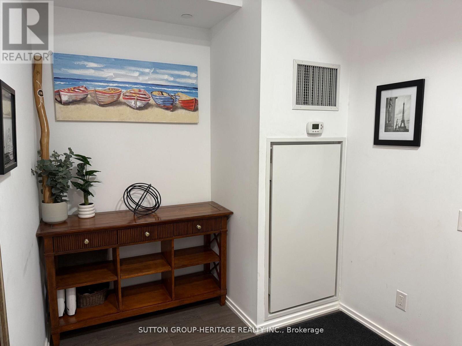 814 - 783 Bathurst Street, Toronto, Ontario  M5S 0A8 - Photo 3 - C12702222