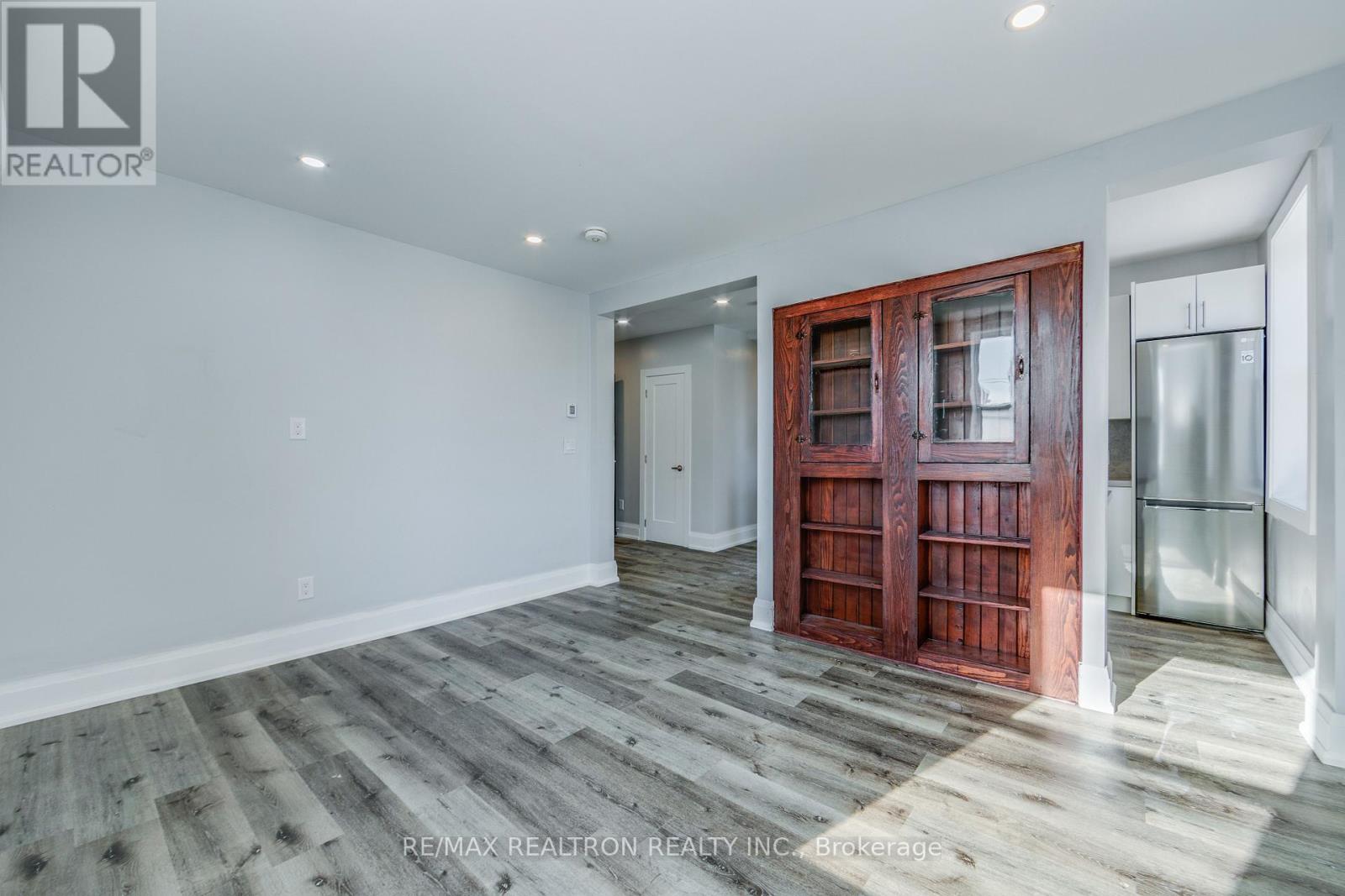 3 - 1480 Dundas Street E, Toronto, Ontario  M4M 1S9 - Photo 3 - E12500096