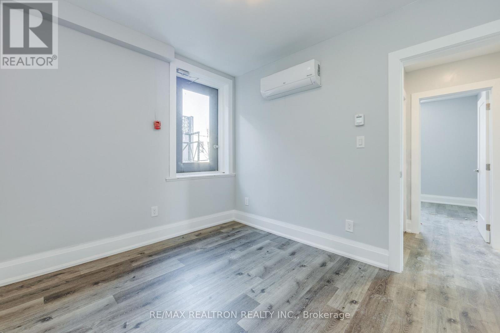 3 - 1480 Dundas Street E, Toronto, Ontario  M4M 1S9 - Photo 4 - E12500096