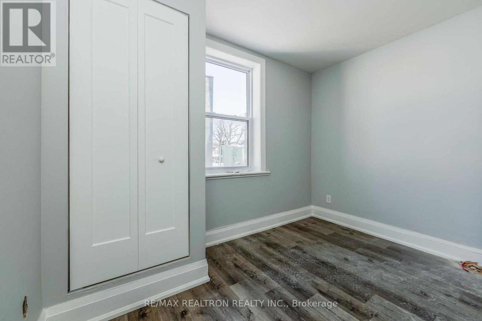 3 - 1480 Dundas Street E, Toronto, Ontario  M4M 1S9 - Photo 8 - E12500096