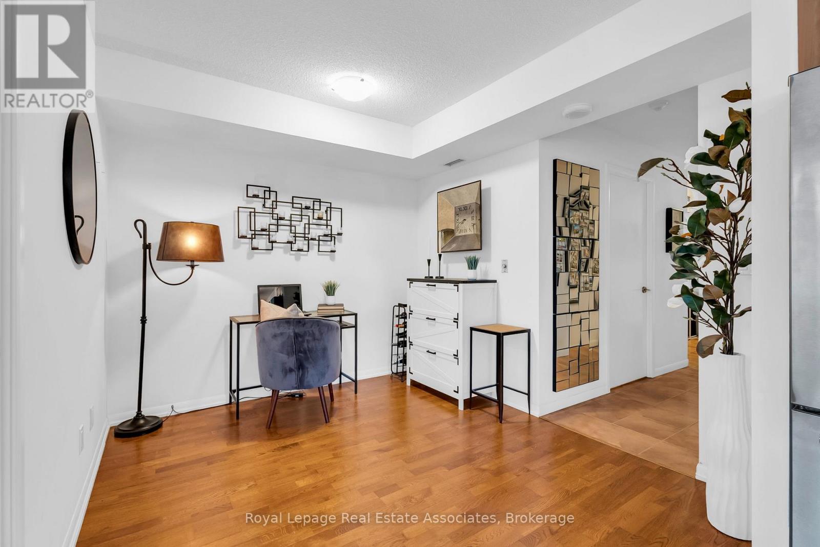 583 - 209 Fort York Boulevard, Toronto, Ontario  M5V 4A1 - Photo 19 - C12702406