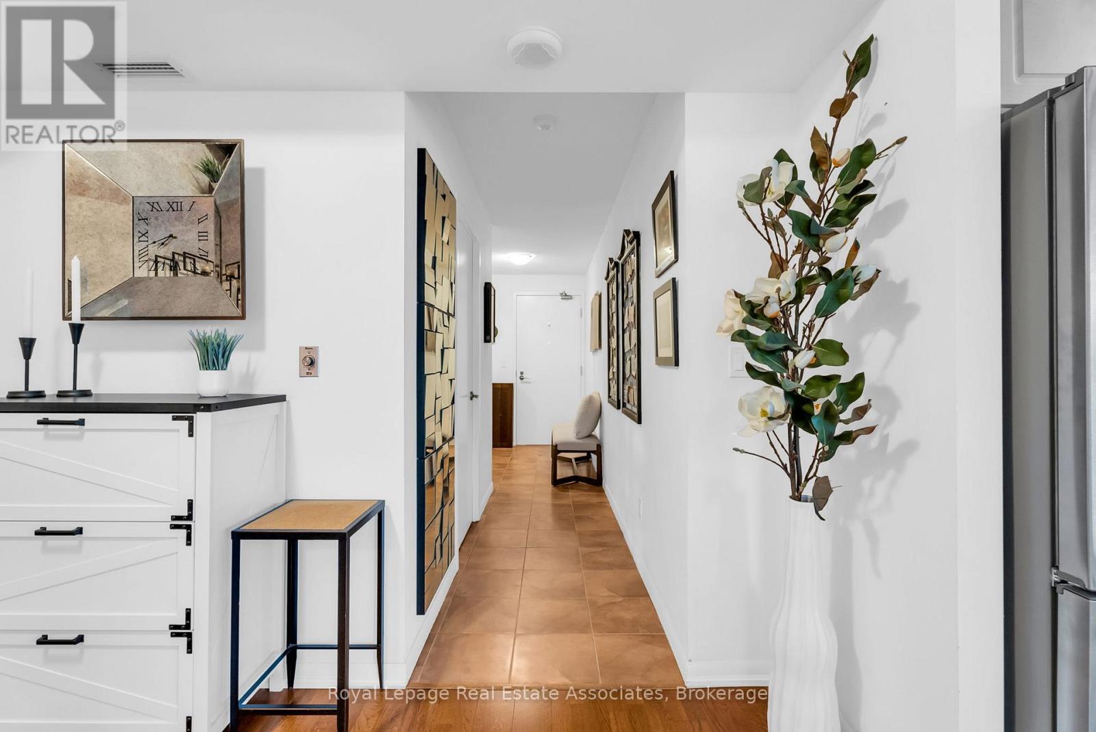 583 - 209 Fort York Boulevard, Toronto, Ontario  M5V 4A1 - Photo 20 - C12702406