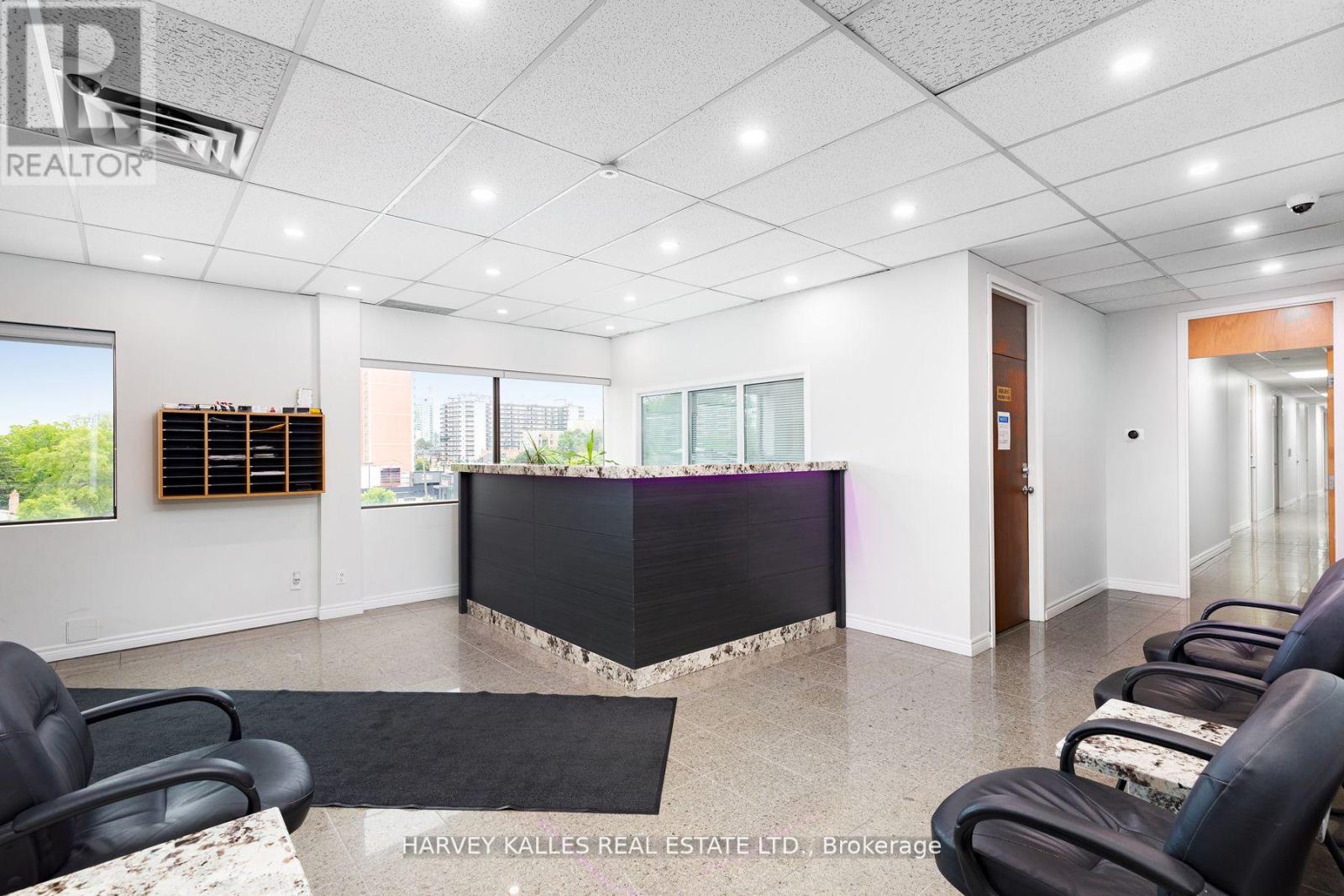 210 - 6013 Yonge Street, Toronto, Ontario  M2M 3W2 - Photo 20 - C12702426
