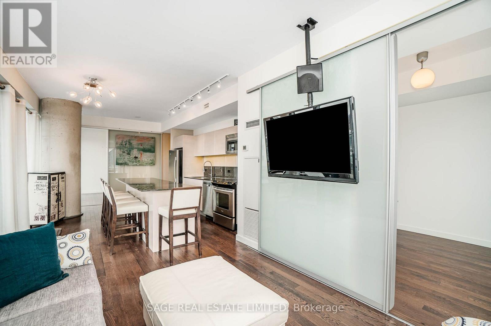 3202 - 70 Distillery Lane, Toronto, Ontario  M5A 0E3 - Photo 10 - C12702508