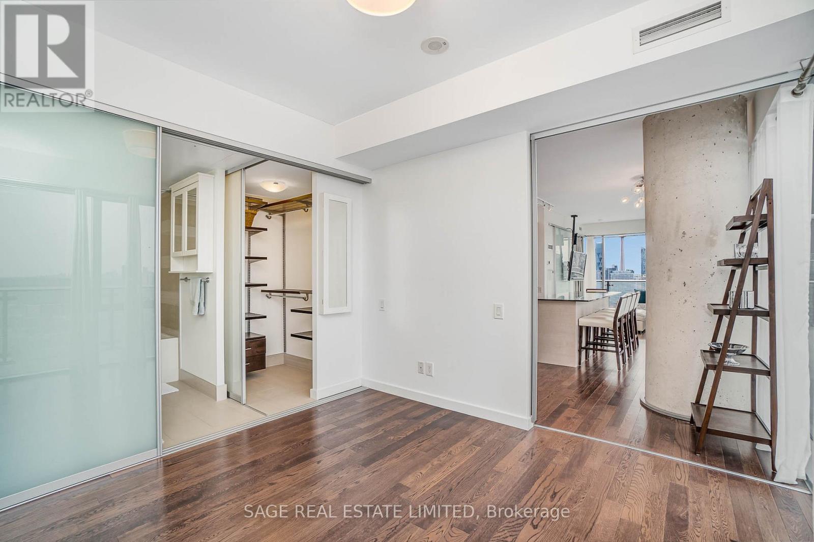 3202 - 70 Distillery Lane, Toronto, Ontario  M5A 0E3 - Photo 12 - C12702508