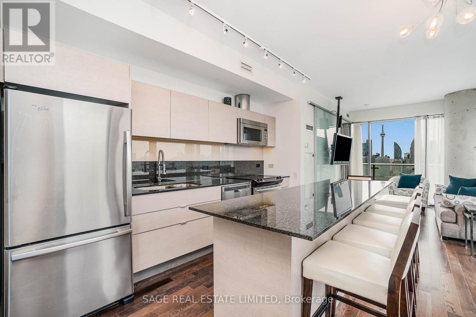 3202 - 70 Distillery Lane, Toronto, Ontario  M5A 0E3 - Photo 4 - C12702508