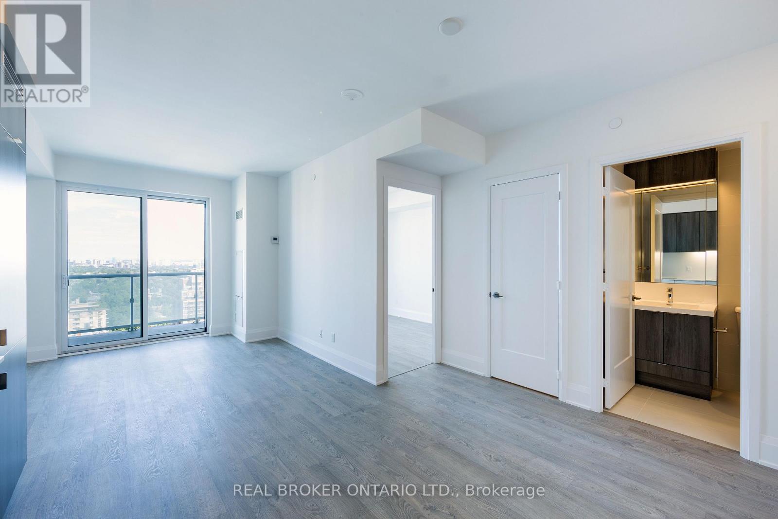 1904 - 101 Erskine Avenue, Toronto, Ontario  M4P 1Y5 - Photo 4 - C12702510