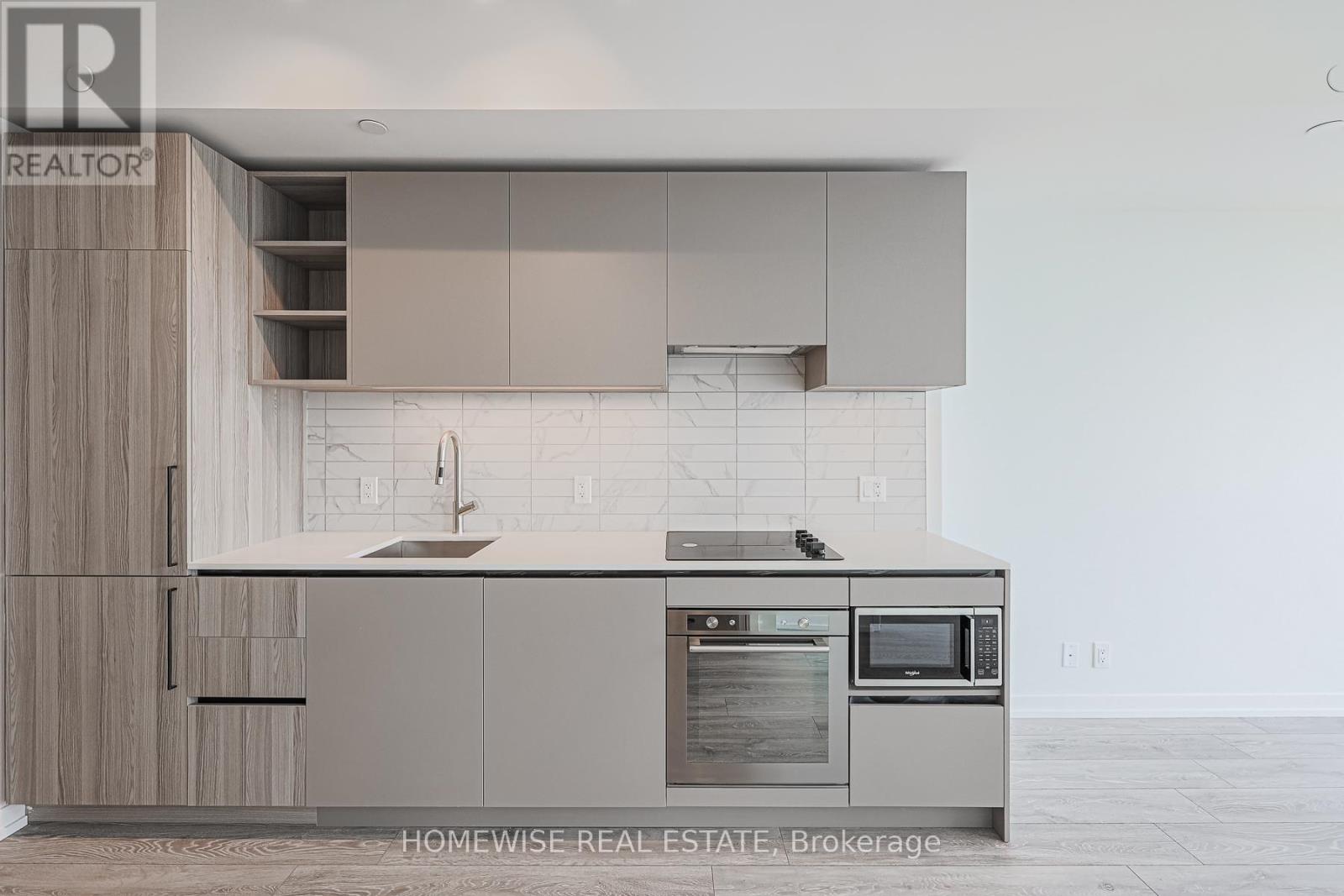 4915 - 55 MERCER STREET, Toronto, Ontario