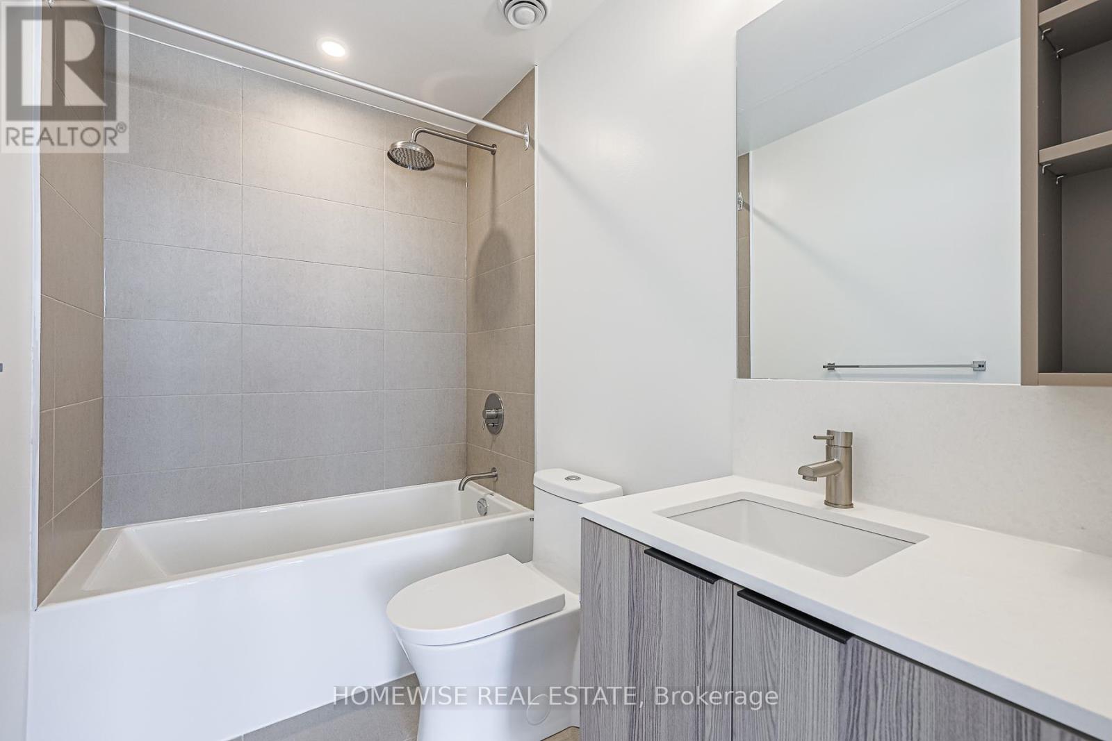 4915 - 55 Mercer Street, Toronto, Ontario  M5V 3W2 - Photo 13 - C12702606