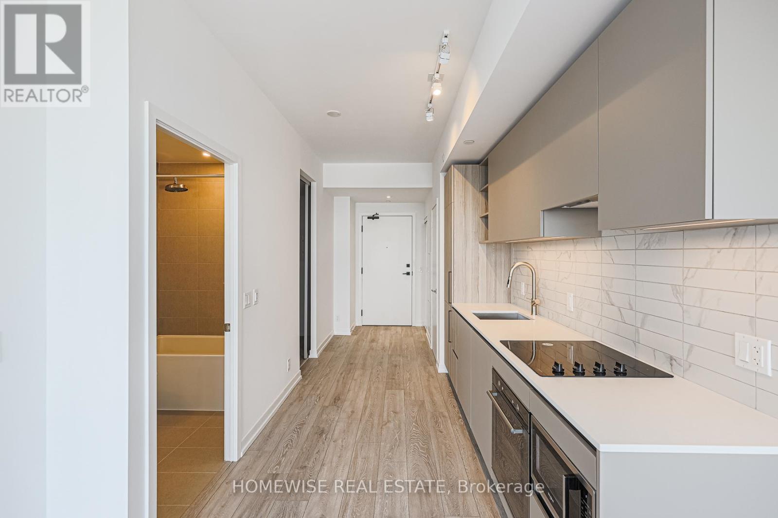 4915 - 55 Mercer Street, Toronto, Ontario  M5V 3W2 - Photo 2 - C12702606