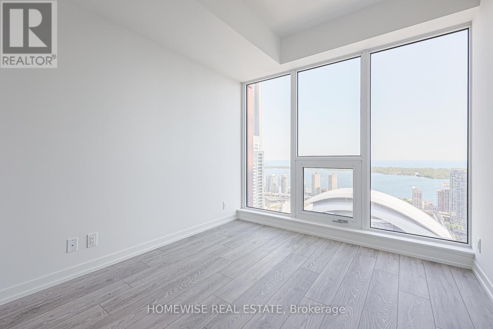 4915 - 55 Mercer Street, Toronto, Ontario  M5V 3W2 - Photo 7 - C12702606