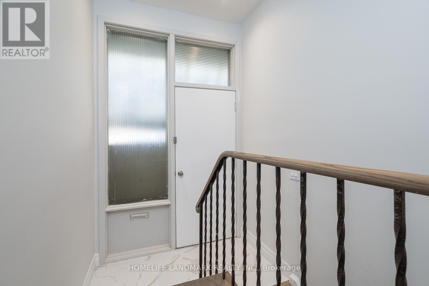 53 Heathview Avenue, Toronto, Ontario  M2K 2C2 - Photo 25 - C12702612
