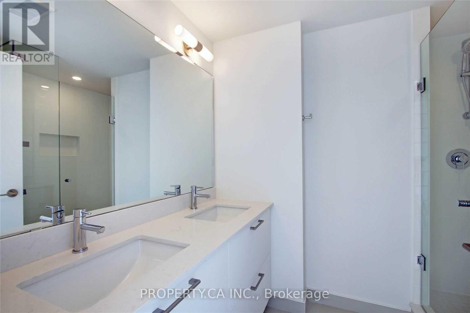 1404w - 27 Bathurst Street, Toronto, Ontario  M5V 2P1 - Photo 6 - C12702624