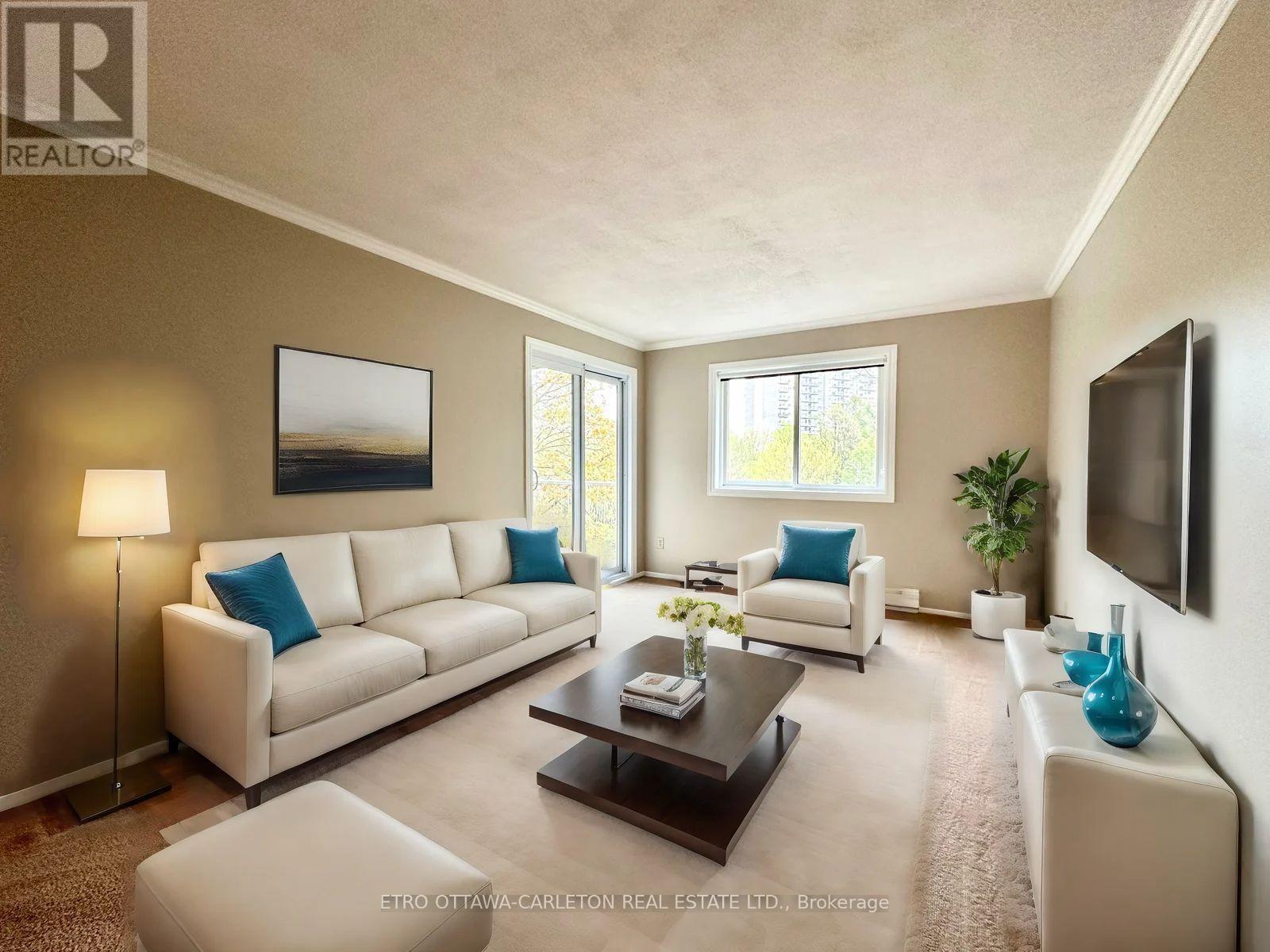 306 - 280 Brittany Drive, Ottawa, Ontario  K1K 4M4 - Photo 4 - X12439214