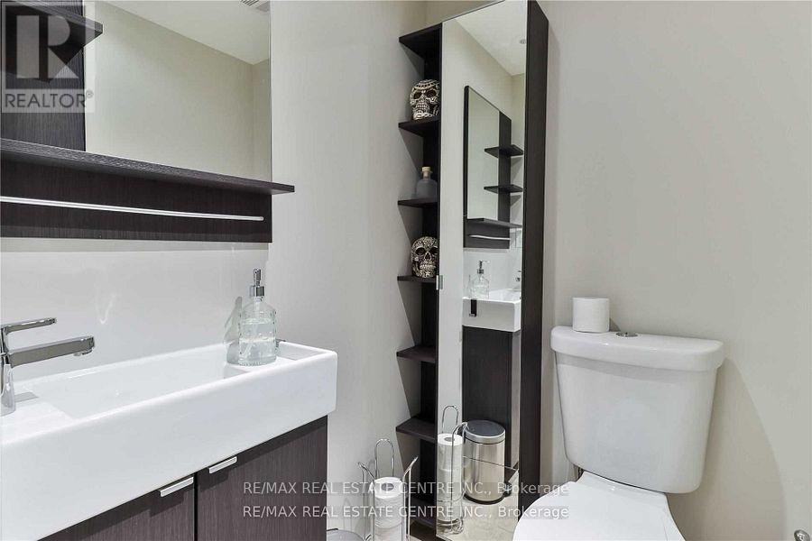5 - 823 Dundas Street E, Toronto, Ontario  M4M 1P9 - Photo 17 - E12702410