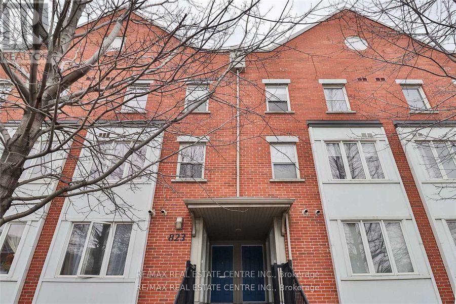 5 - 823 Dundas Street E, Toronto, Ontario  M4M 1P9 - Photo 2 - E12702410