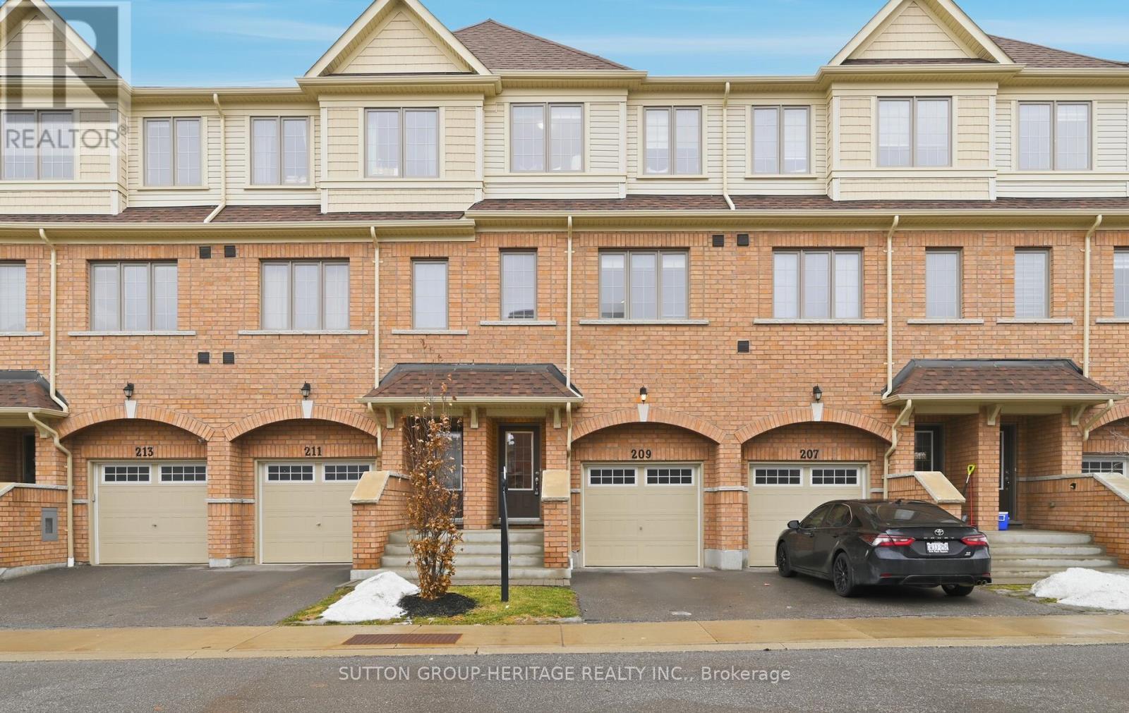 44 - 209 DANZATORE PATH, Oshawa, Ontario