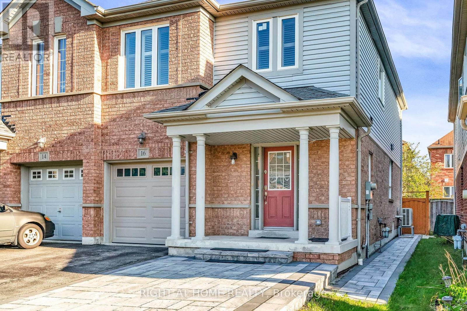 16 Warnford Circle, Ajax, Ontario  L1T 0J6 - Photo 2 - E12702594