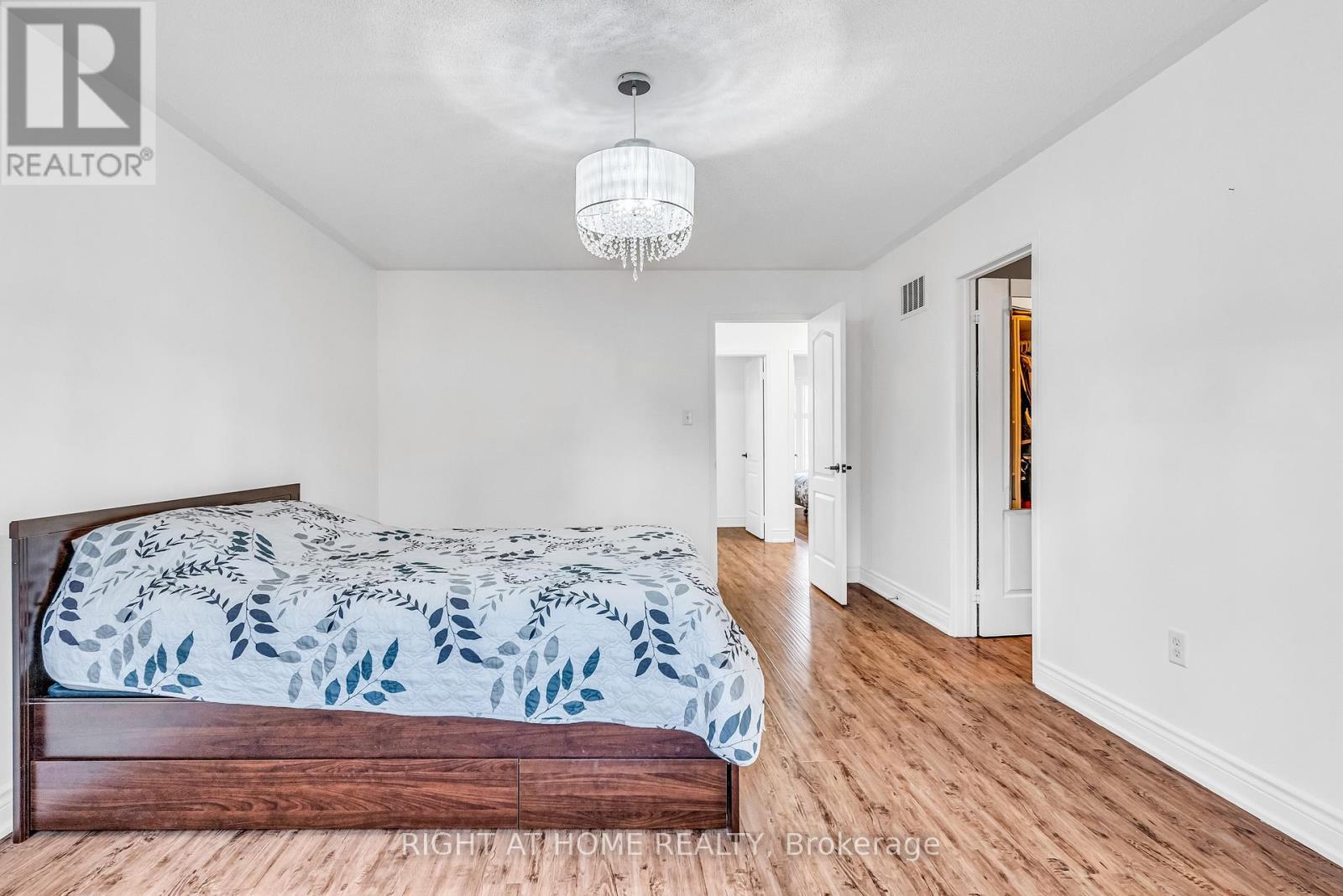 16 Warnford Circle, Ajax, Ontario  L1T 0J6 - Photo 28 - E12702594