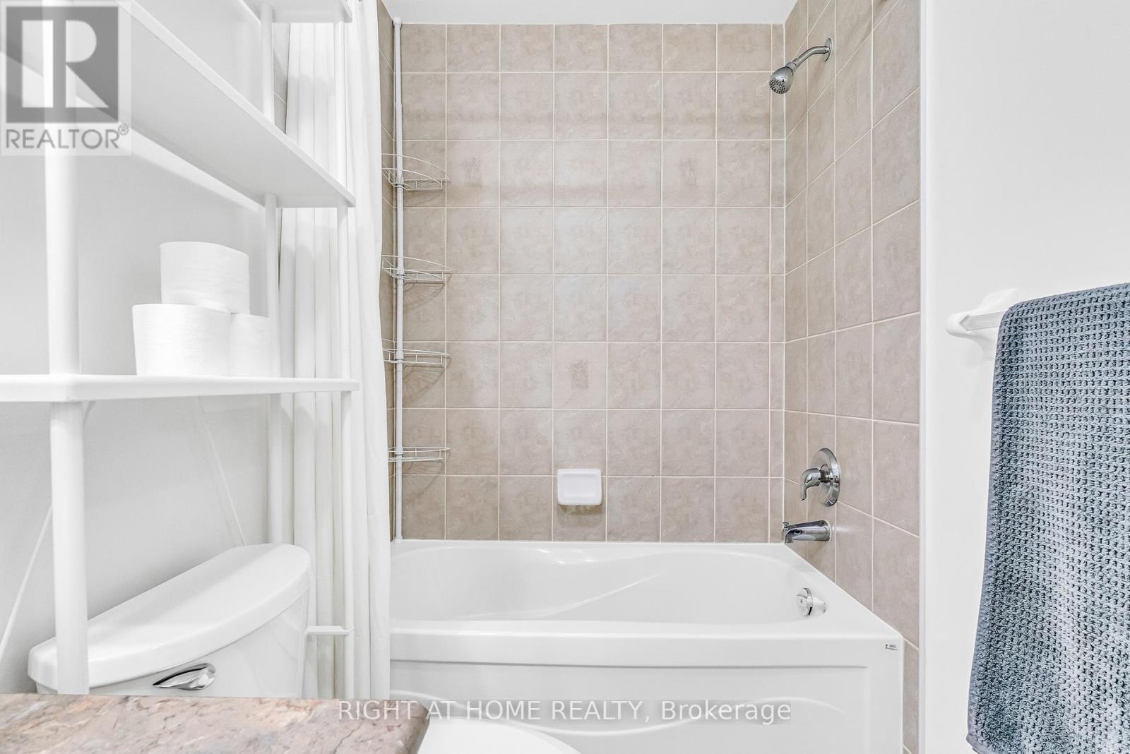 16 Warnford Circle, Ajax, Ontario  L1T 0J6 - Photo 29 - E12702594