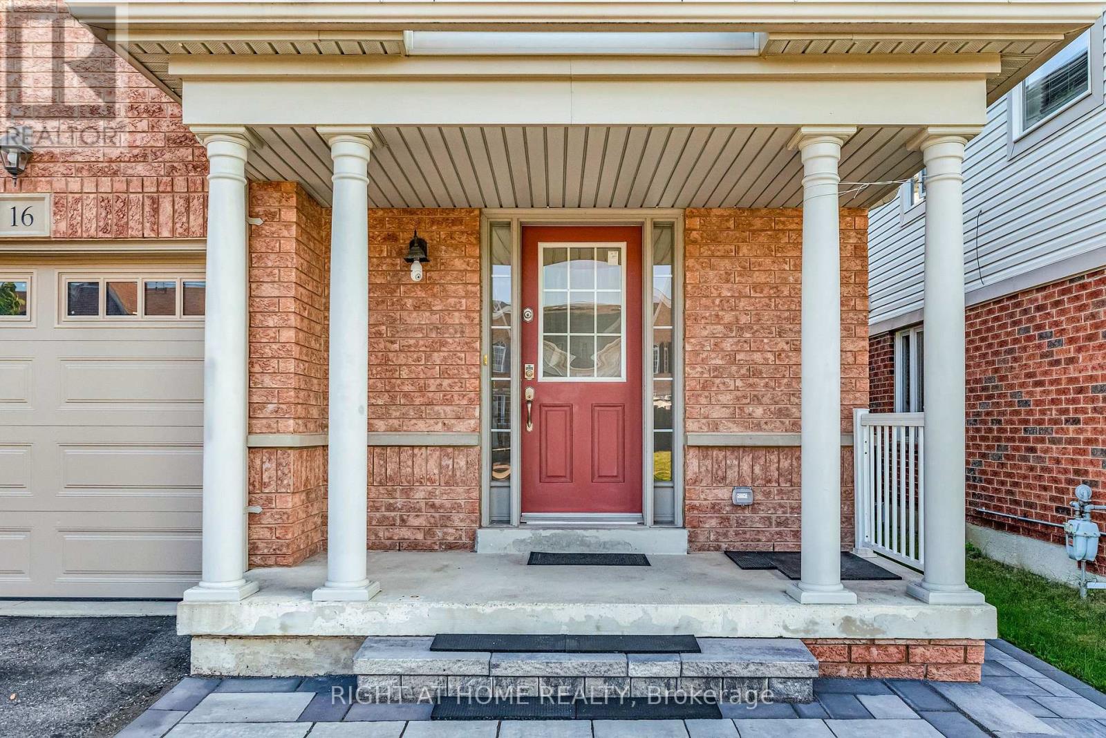 16 Warnford Circle, Ajax, Ontario  L1T 0J6 - Photo 4 - E12702594