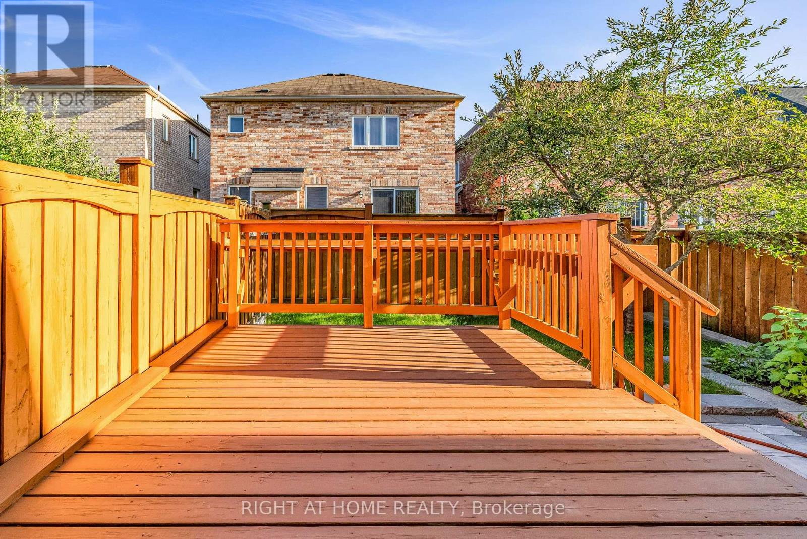 16 Warnford Circle, Ajax, Ontario  L1T 0J6 - Photo 47 - E12702594