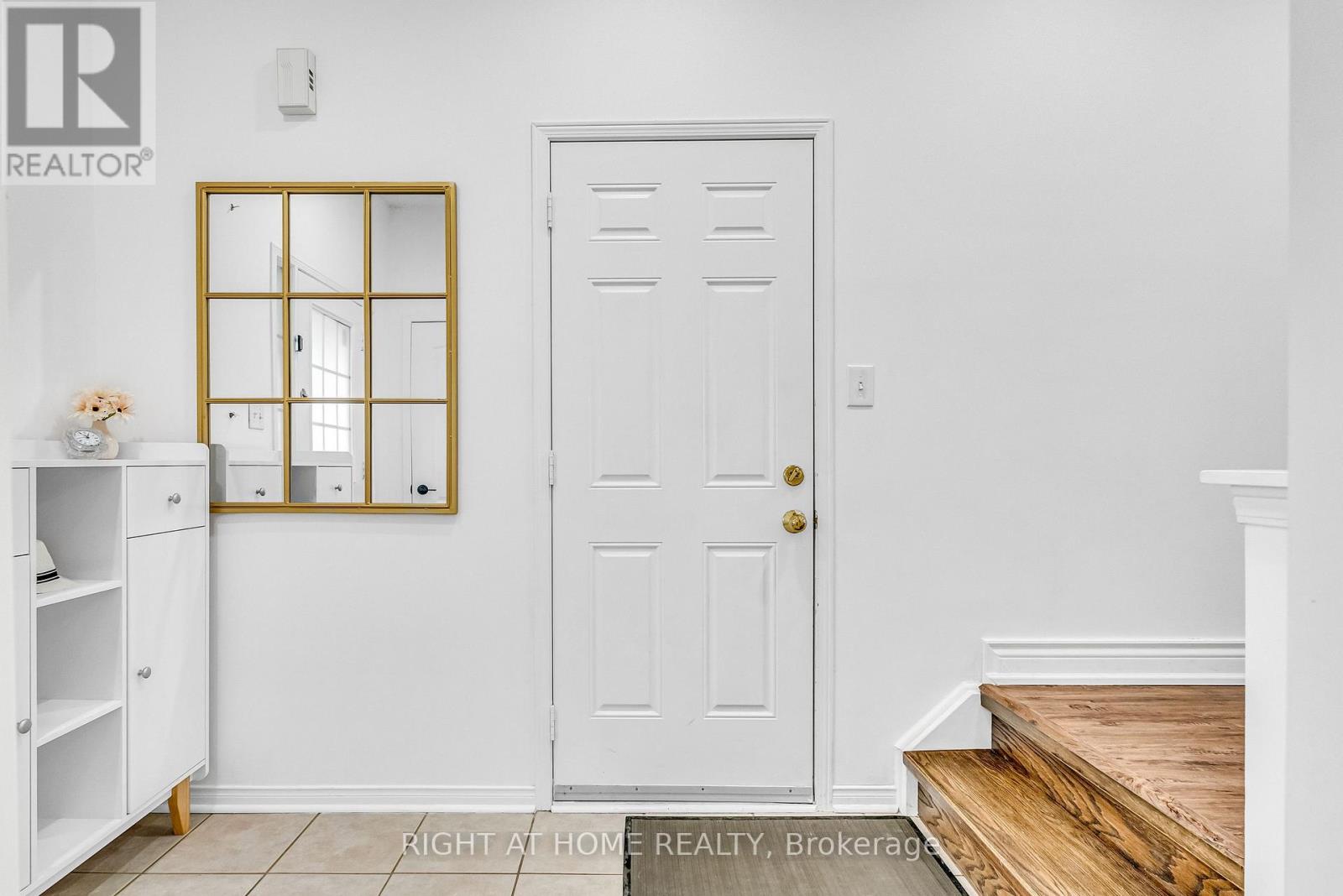 16 Warnford Circle, Ajax, Ontario  L1T 0J6 - Photo 6 - E12702594