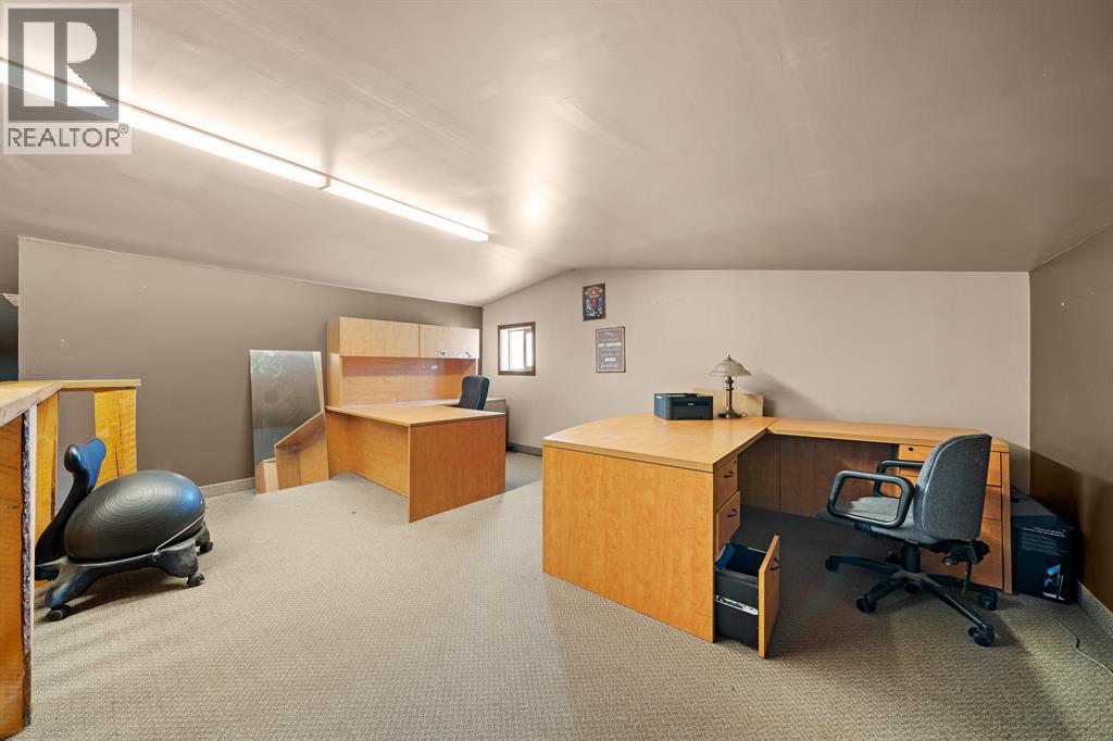 41090 Cook Road, Rural Rocky View County, Alberta  T4C 3A2 - Photo 35 - A2275662