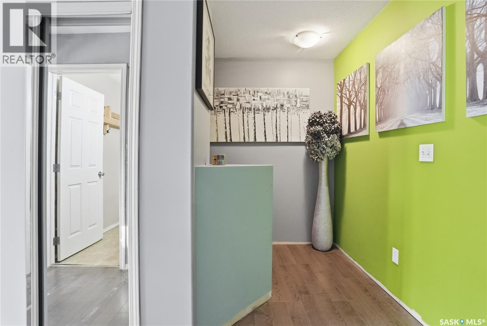 3 802 K Avenue N, Saskatoon, Saskatchewan  S7L 2N1 - Photo 21 - SK026944