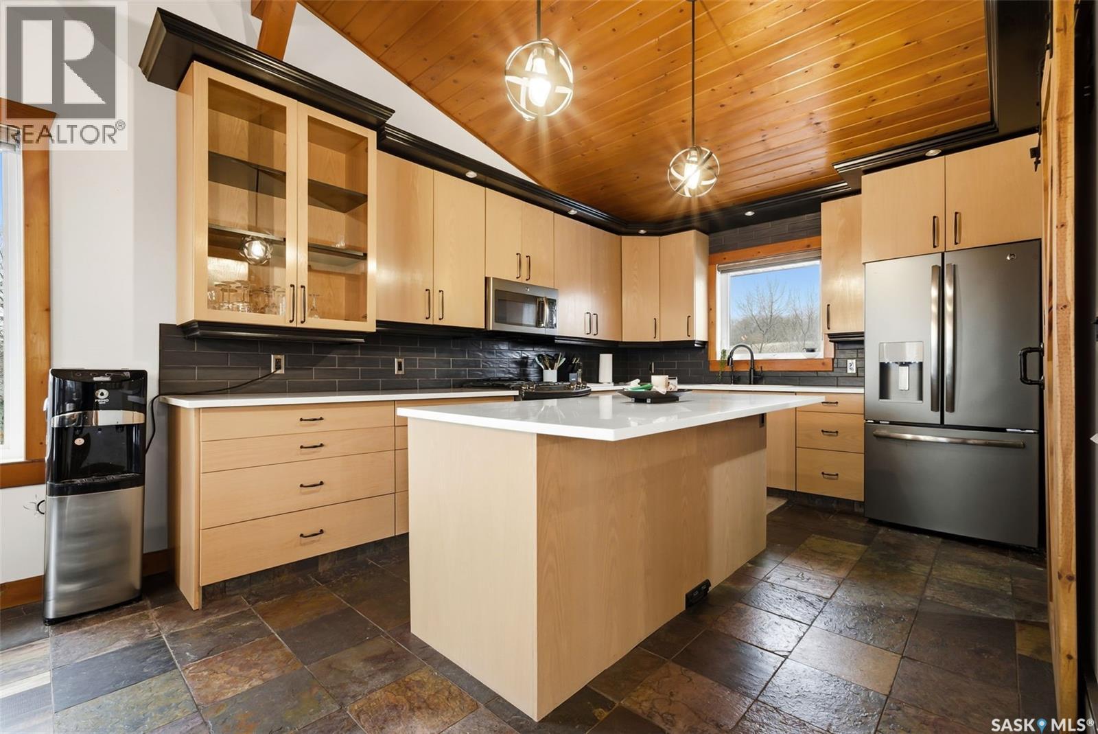 537 Sunset Drive, Last Mountain Lake Ir 80a, Saskatchewan  S0G 4C0 - Photo 5 - SK026825