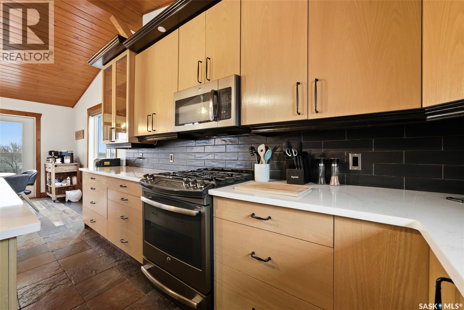 537 Sunset Drive, Last Mountain Lake Ir 80a, Saskatchewan  S0G 4C0 - Photo 7 - SK026825