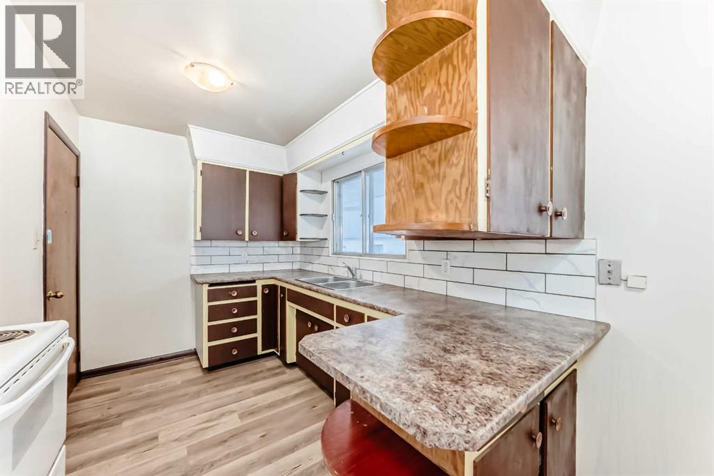 2236 37 Street Sw, Calgary, Alberta  T3E 3A7 - Photo 3 - A2277682