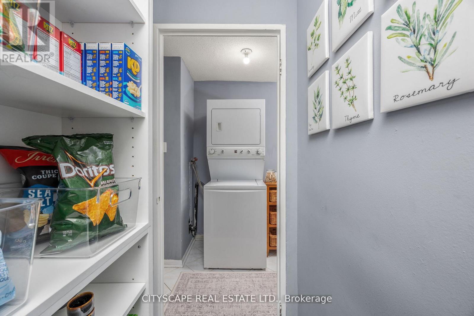 810 - 1 Royal Orchard Boulevard, Markham, Ontario  L3T 3C2 - Photo 13 - N12702354