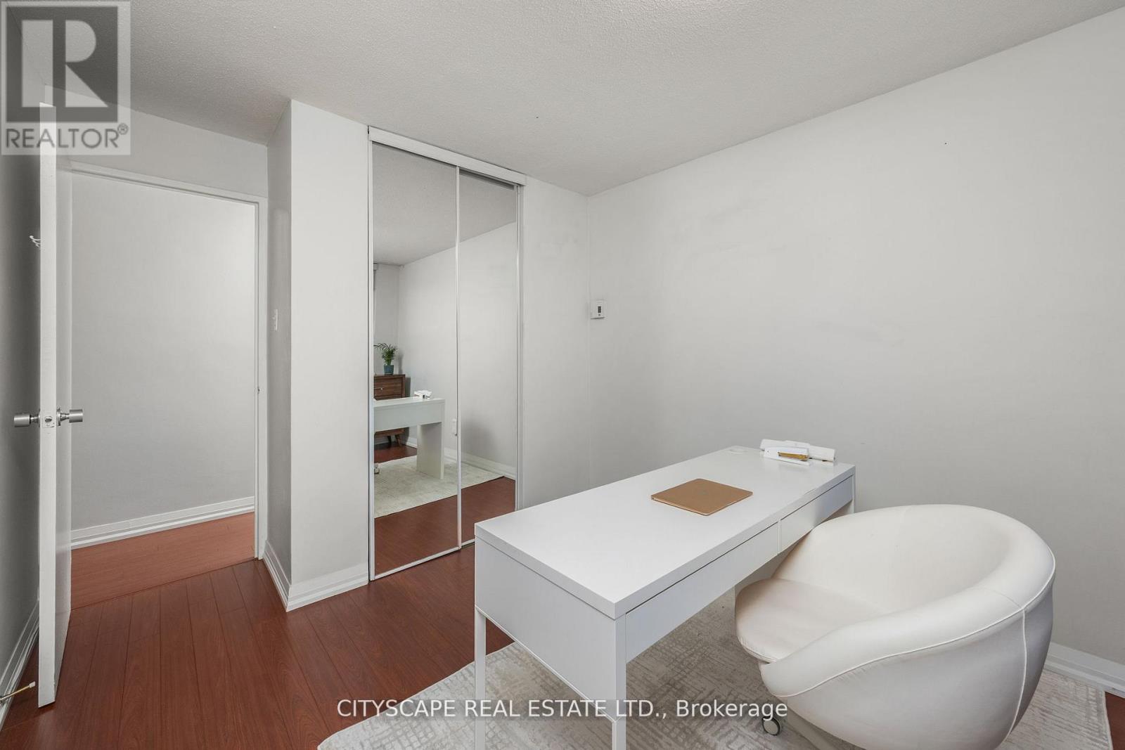 810 - 1 Royal Orchard Boulevard, Markham, Ontario  L3T 3C2 - Photo 25 - N12702354