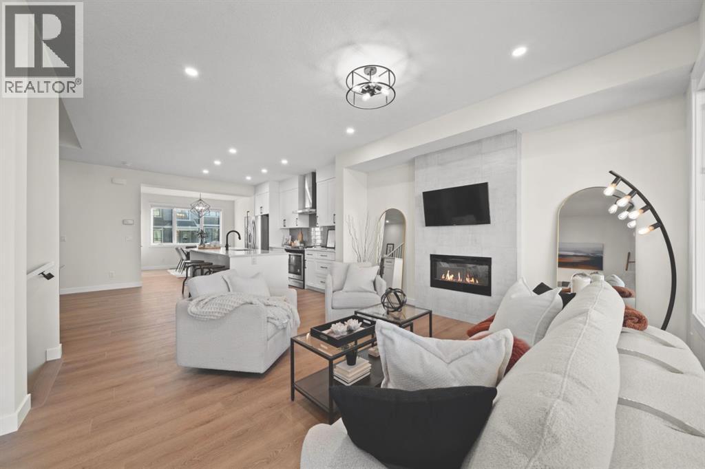 104 Crestridge Common Sw, Calgary, Alberta  T3B 6J5 - Photo 4 - A2279134