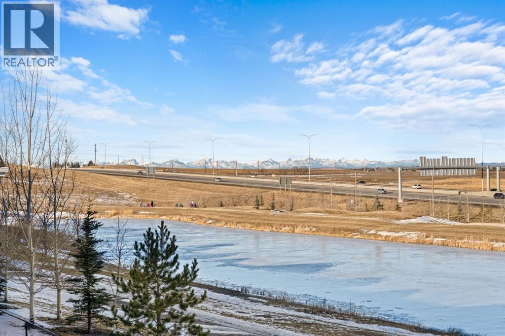 104 Crestridge Common Sw, Calgary, Alberta  T3B 6J5 - Photo 7 - A2279134