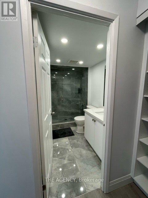 810 - 309 Major Mackenzie Drive, Richmond Hill, Ontario  L4C 9V5 - Photo 16 - N12702414