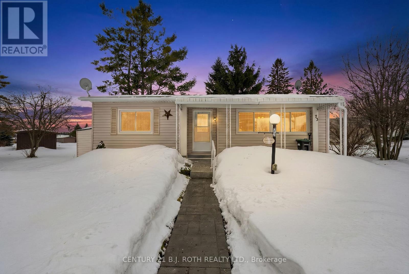 73 MAIN STREET, Innisfil, Ontario