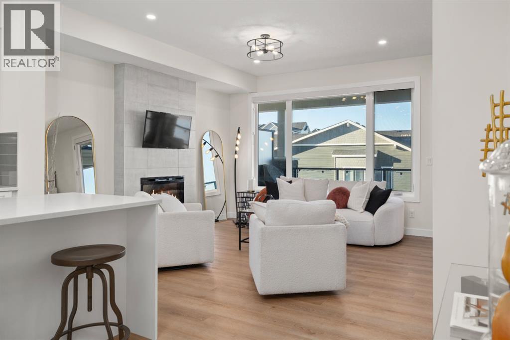 104 Crestridge Common Sw, Calgary, Alberta  T3B 6J5 - Photo 8 - A2279134