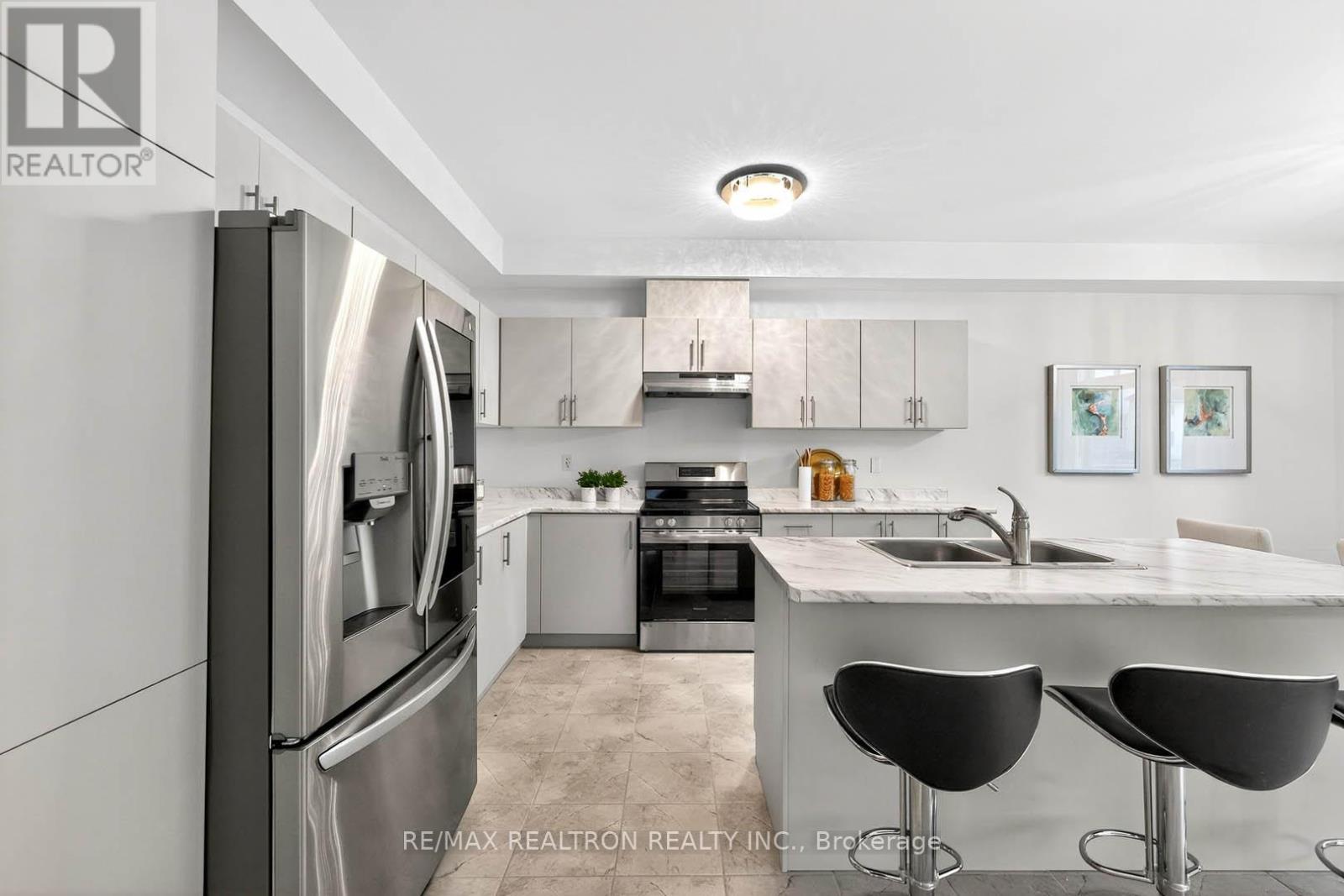 40 Wakefield Boulevard, Essa, Ontario  L3W 0L9 - Photo 22 - N12702522