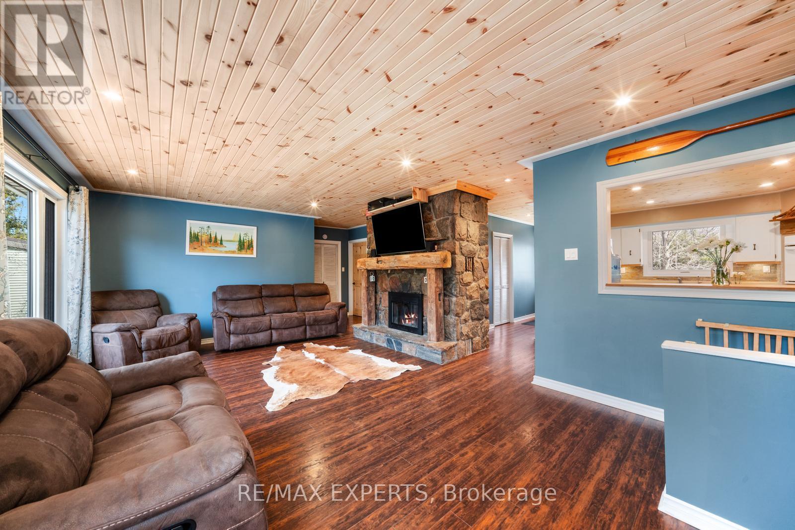 6 Otter Cove Road, Georgina, Ontario  L0E 1N0 - Photo 14 - N12702558