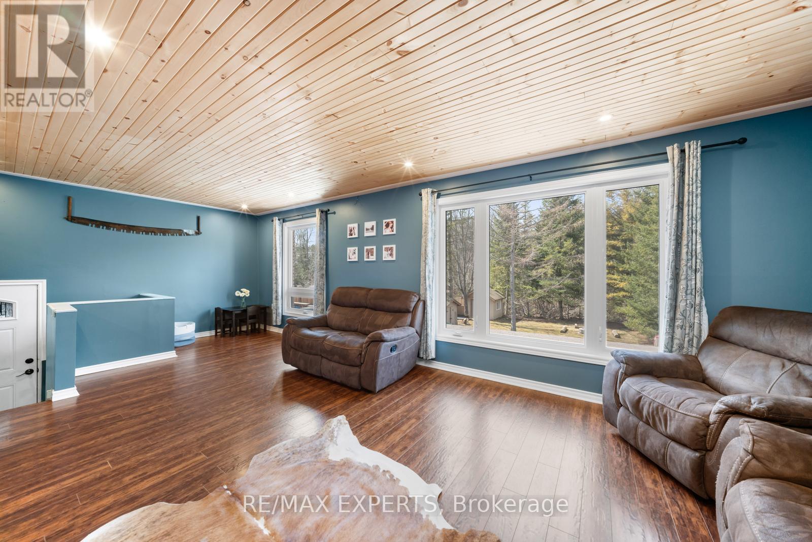 6 Otter Cove Road, Georgina, Ontario  L0E 1N0 - Photo 17 - N12702558